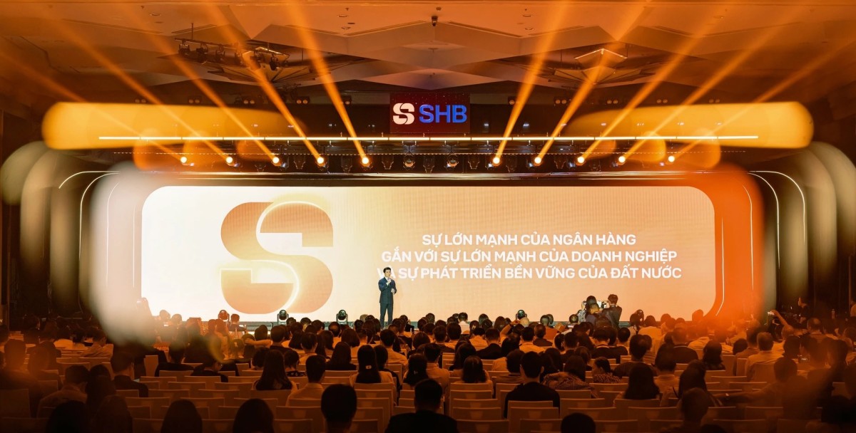 Brand Updates W16-17/2026: Xanh SM đổi tên thành Green SM, Tim Cook chuẩn bị rời ghế CEO Apple