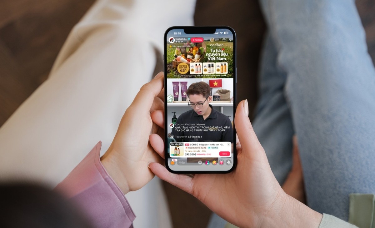 Từ tiệm tạp hóa đến TikTok: Hành trình kể chuyện thương hiệu của mỹ phẩm Việt
