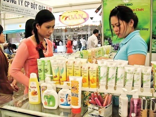 Từ tiệm tạp hóa đến TikTok: Hành trình kể chuyện thương hiệu của mỹ phẩm Việt