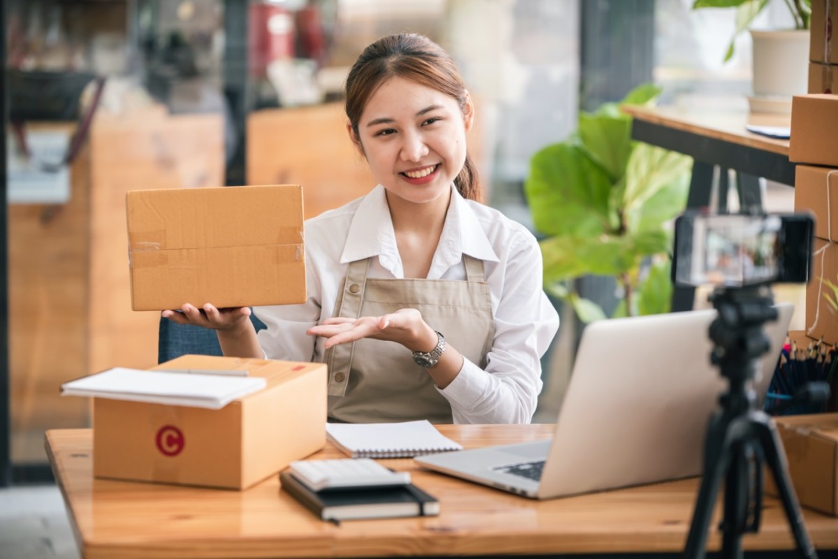 Chọn phần mềm bán hàng nên chọn theo hàng hóa, quy mô cửa hàng và chi phí thực tế