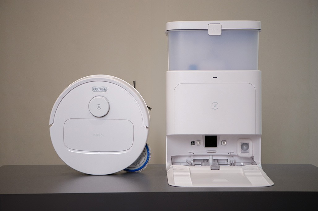 ECOVACS tôn vinh vai trò của người chăm sóc tại Việt Nam với chiến dịch khu vực “Created for Ease”