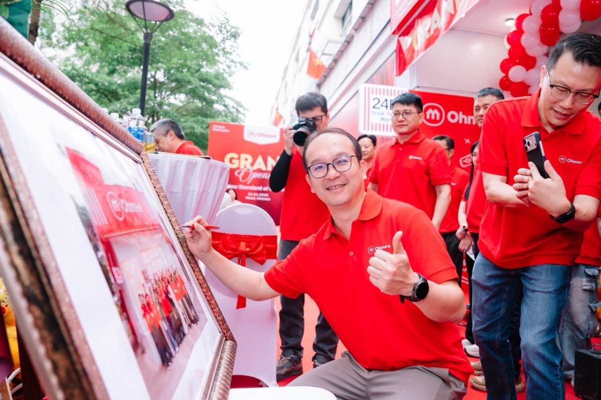 Brand Updates W18-19/2026: Mirinda đổi nhận diện thương hiệu, “ông lớn” cửa hàng tiện lợi Trung Quốc đặt chân vào Việt Nam