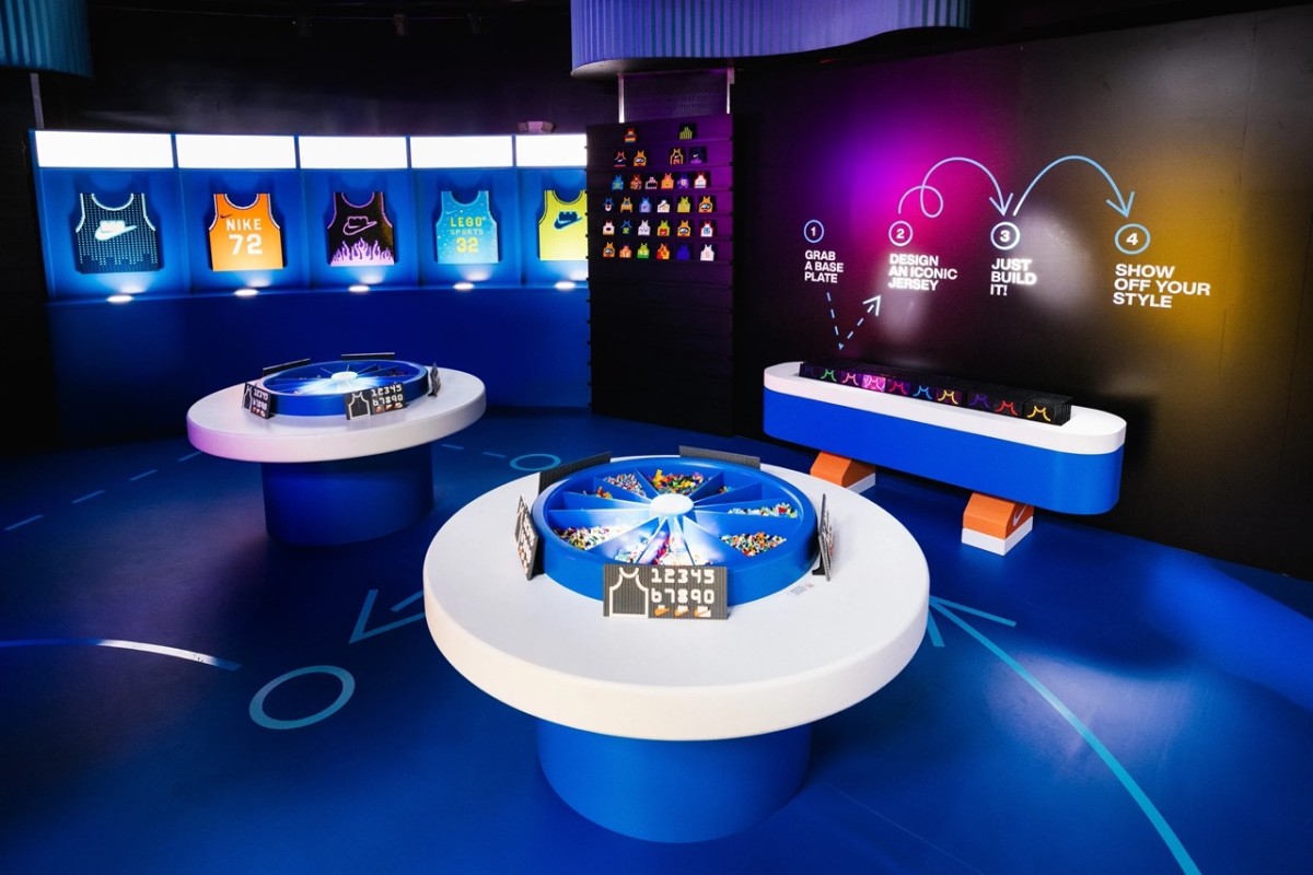 Brand Collab #9: Nike x LEGO – Liên minh chiến lược giữa Thể thao và Sáng tạo trong kỷ nguyên trải nghiệm toàn cầu