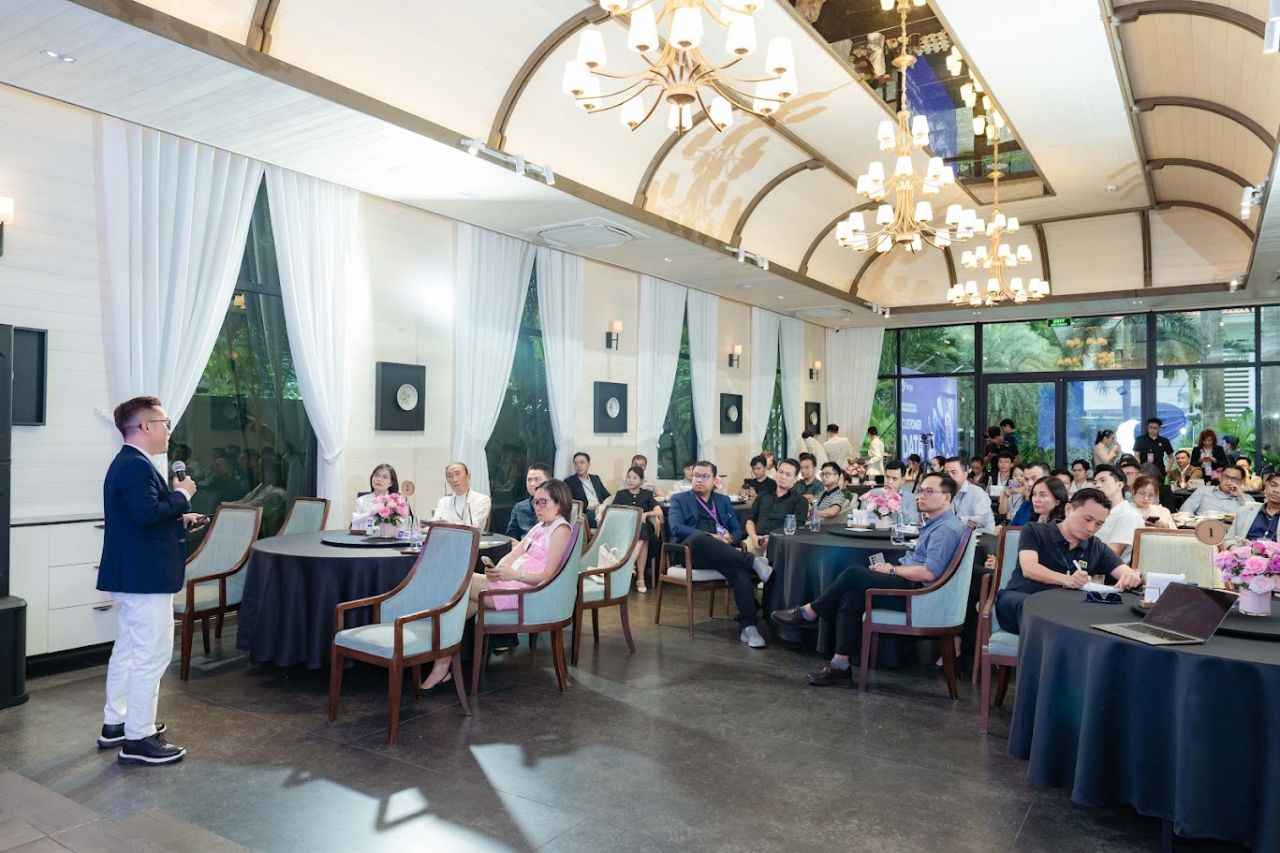 Customer Data - Hạ tầng tăng trưởng trong kỷ nguy&ecirc;n AI