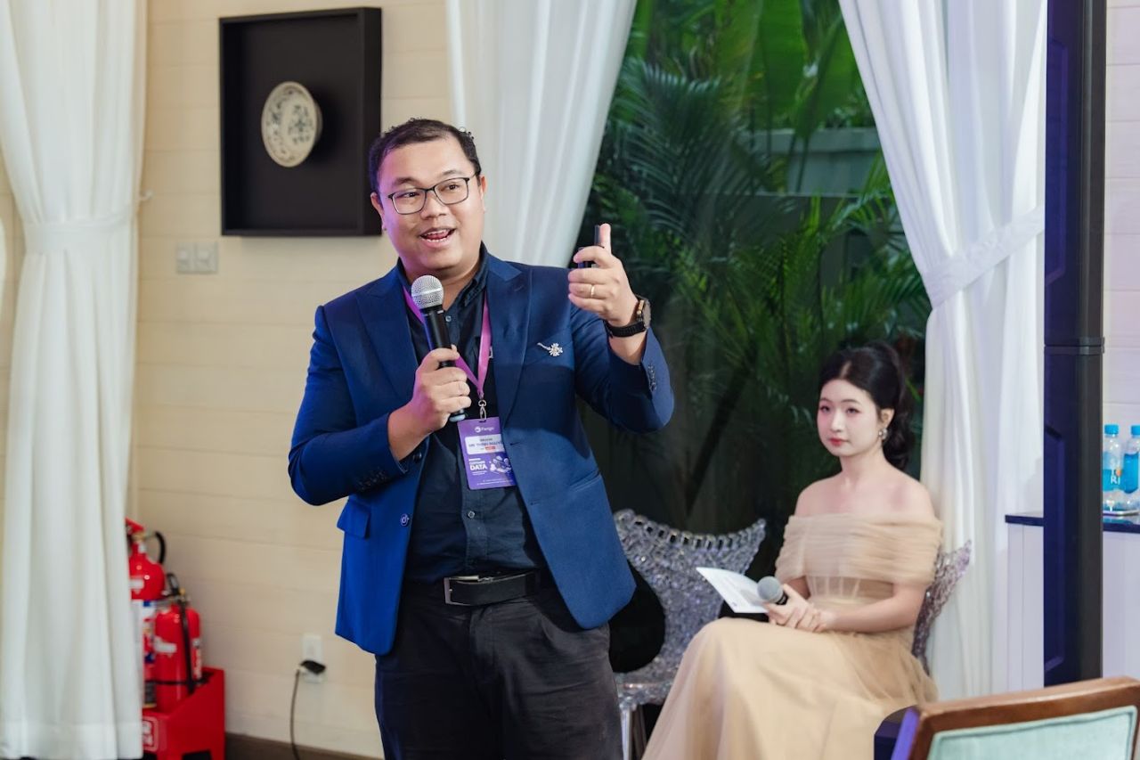 Customer Data - Hạ tầng tăng trưởng trong kỷ nguy&ecirc;n AI