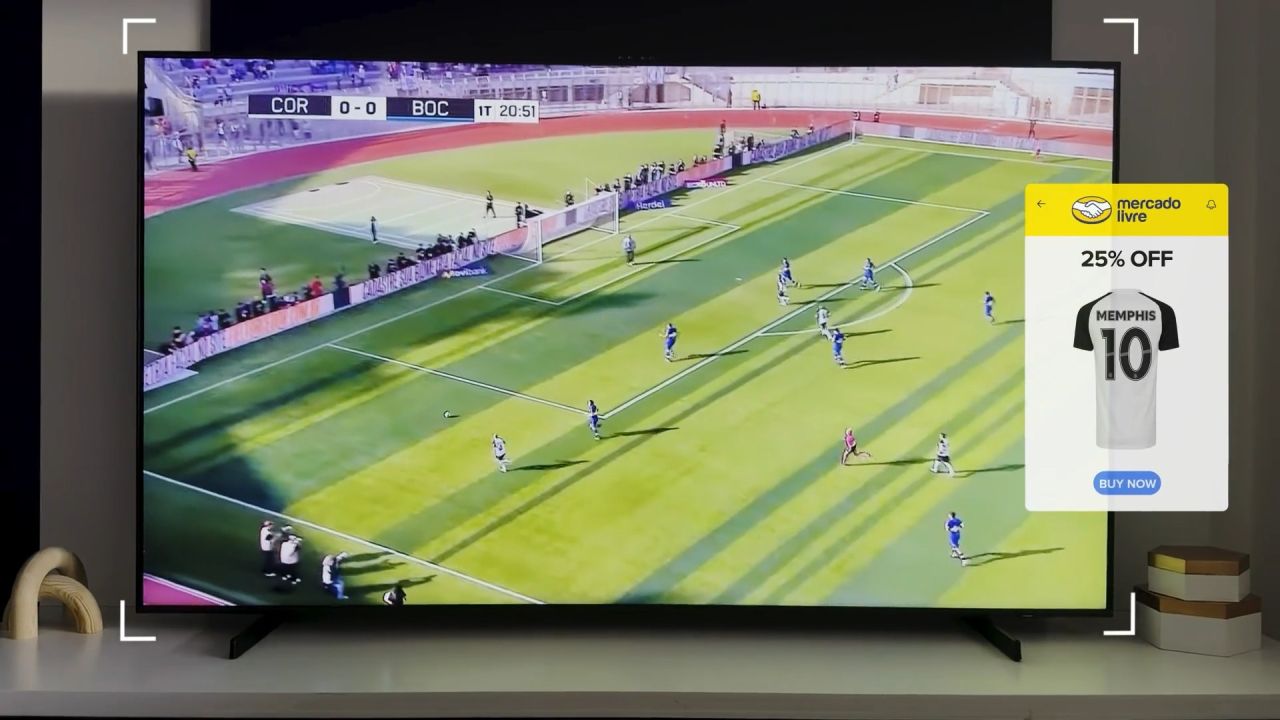 &ldquo;Field Barcode&rdquo;: V&igrave; sao &yacute; tưởng biến s&acirc;n b&oacute;ng th&agrave;nh m&atilde; vạch khổng lồ chiến thắng Grand Prix Cannes Lions?