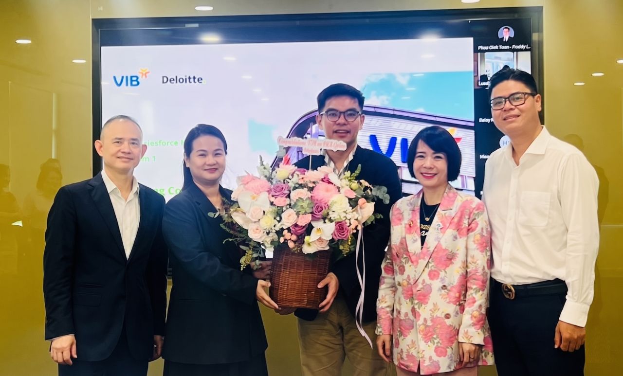 VIB củng cố nền tảng dữ liệu và AI cùng Salesforce nhằm nâng cao trải nghiệm cho khách hàng