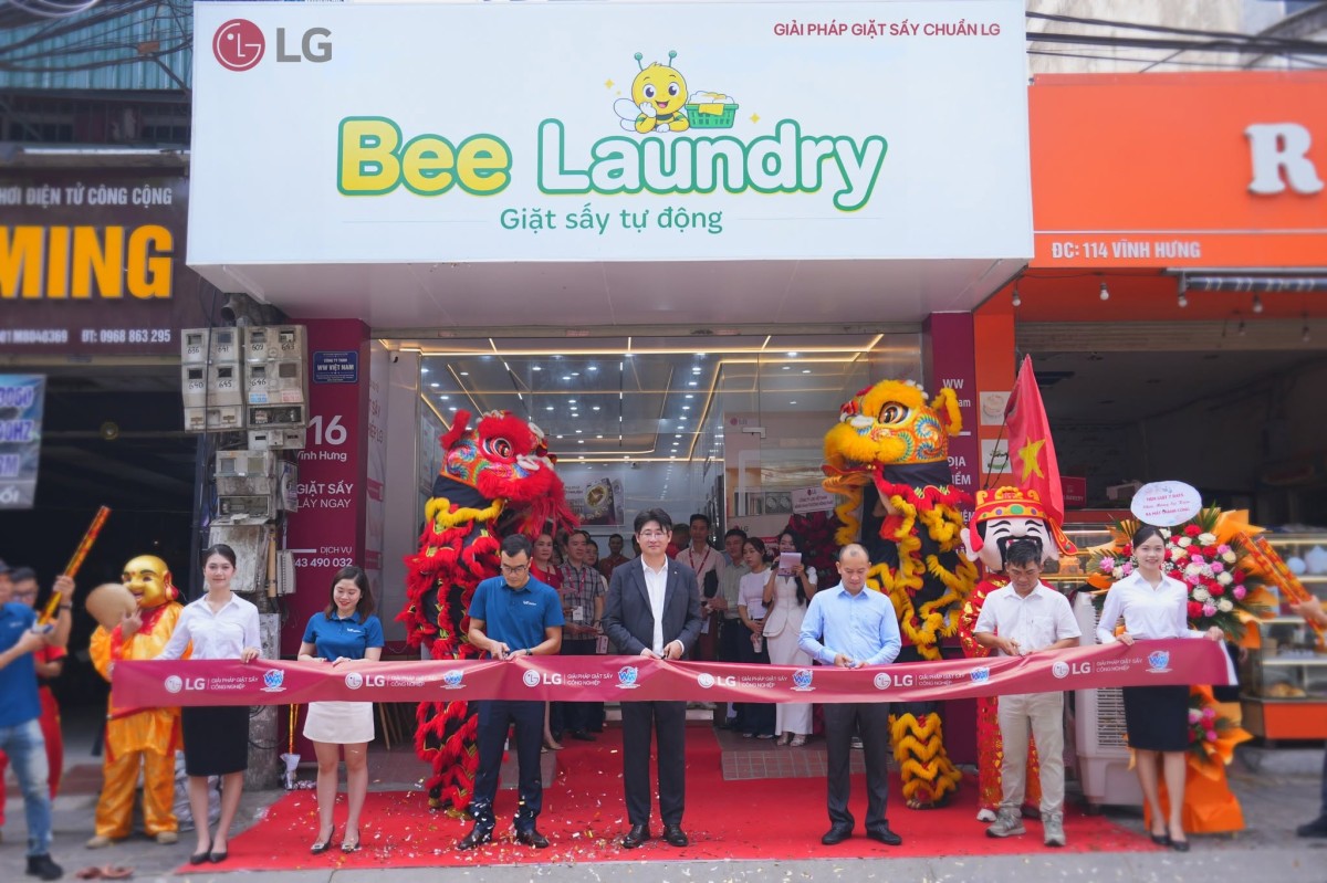 Brand Updates W28-29/2026: Tinder đổi nhận diện thương hiệu, AEON khai trương siêu thị vừa và nhỏ tại TP.HCM