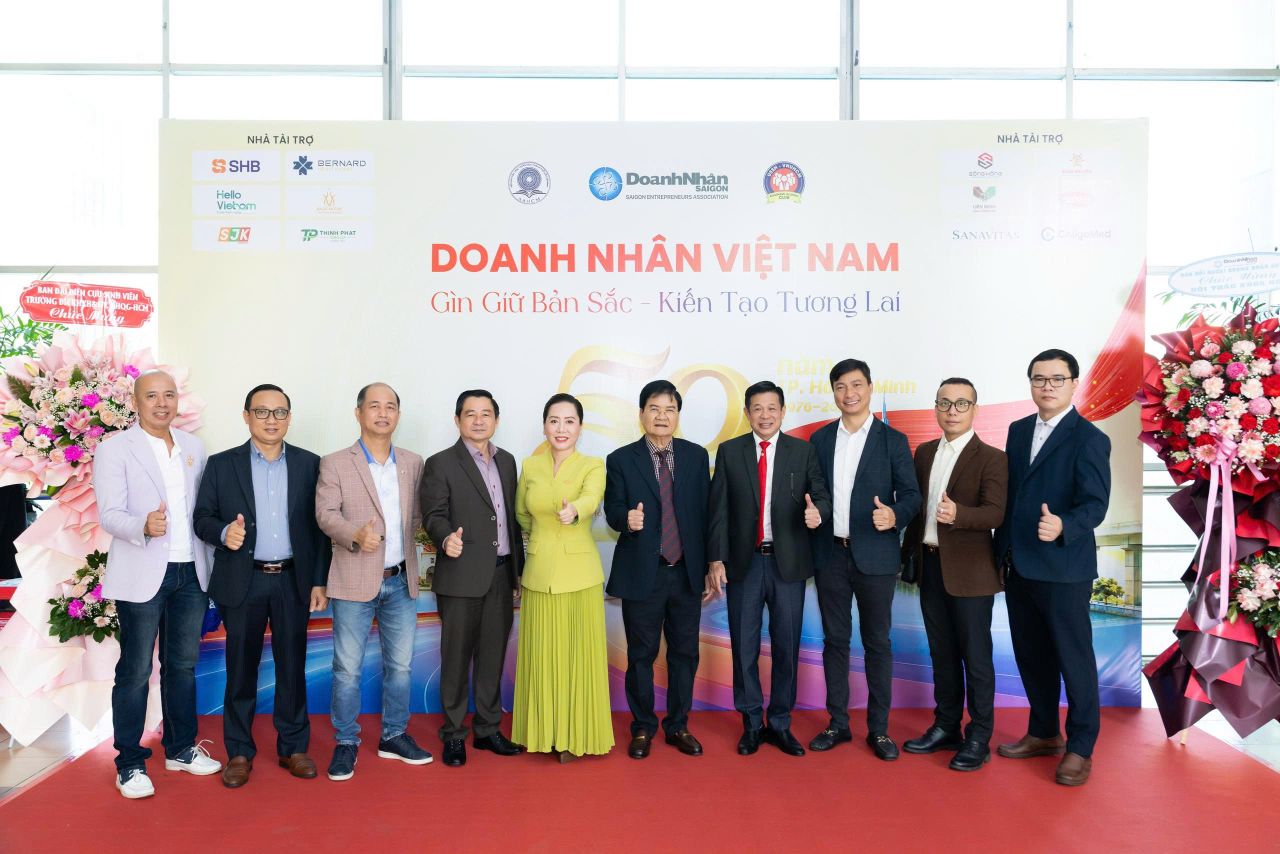 Khi bản sắc văn h&oacute;a trở th&agrave;nh năng lực cạnh tranh của doanh nh&acirc;n Việt