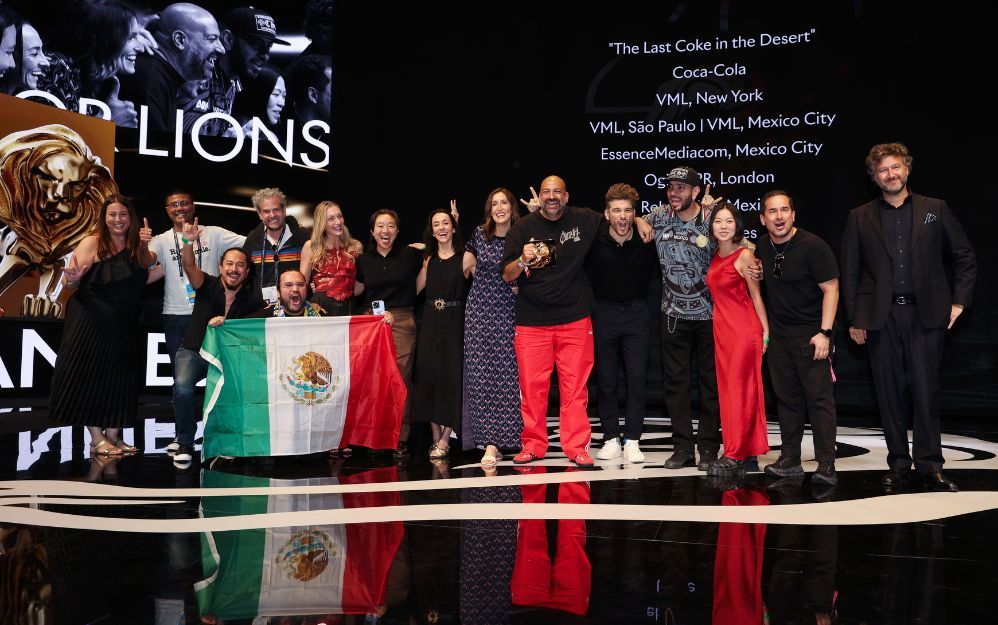 “The Last Coca-Cola in the Desert”: Chiến dịch tri ân 100 năm tại Mexico giành giải Gold Cannes Lions 2026