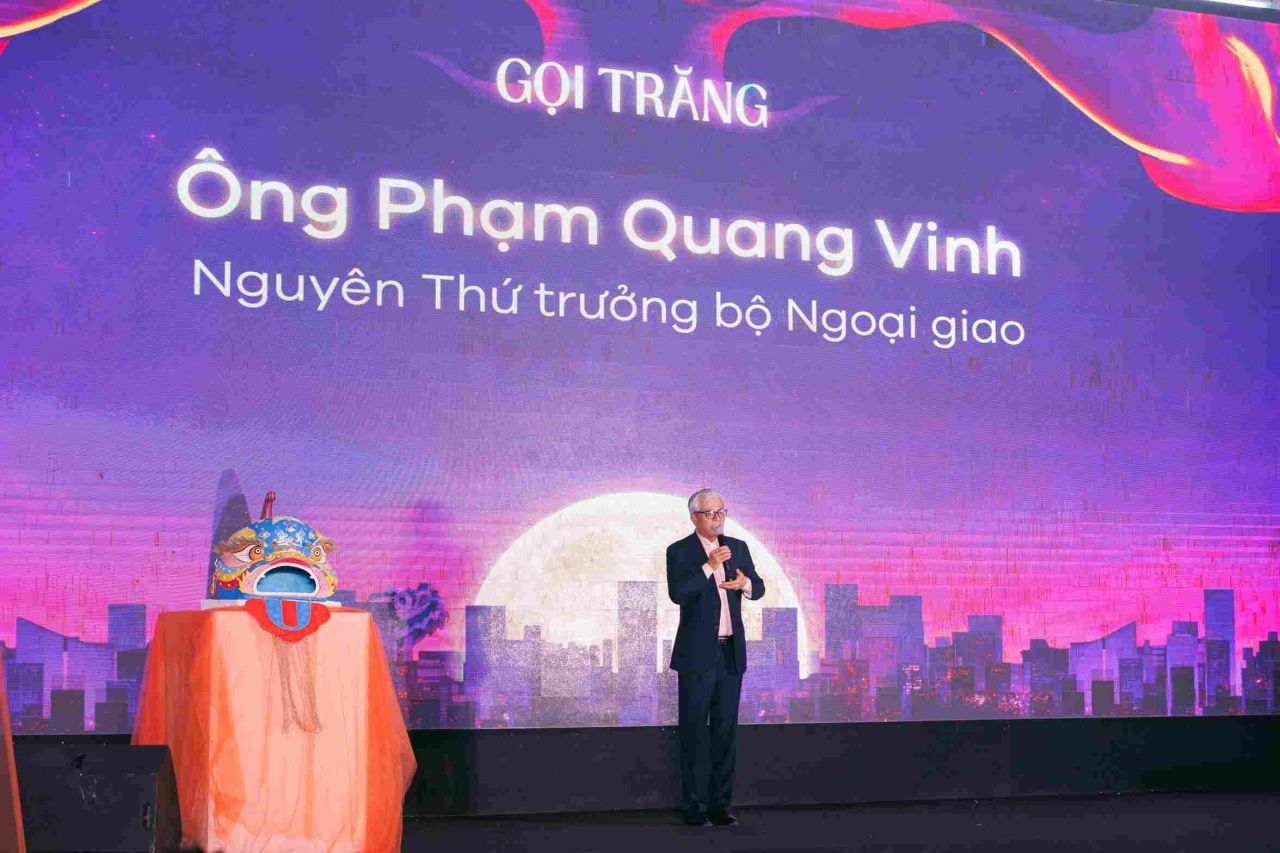 Chính thức “MỞ HỘI” - Phát động cuộc thi “Rộ Sắc”