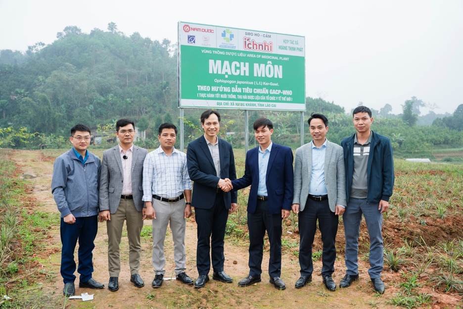 Siro ho cảm Ích Nhi và hành trình phát triển thương hiệu từ niềm tin người dùng