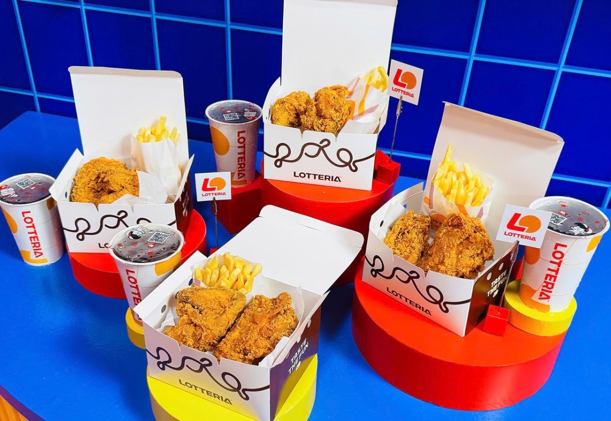 ShopeeFood tạo sức hút mới trên thị trường đặt món trực tuyến với “Trùm Deal Lên Live”