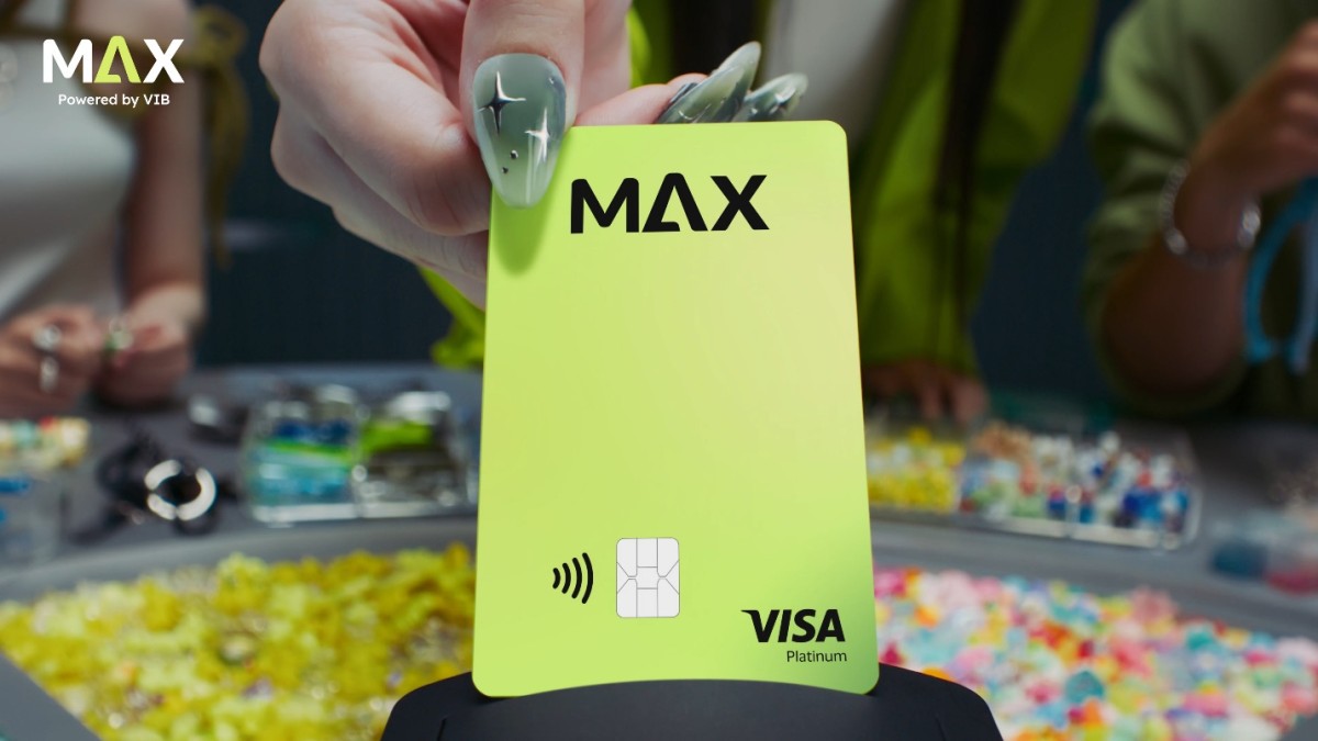 Max Card kết hợp cùng RHYDER và Ánh Sáng AZA: Khi chiếc thẻ ngân hàng đại diện cho phong cách sống cá nhân