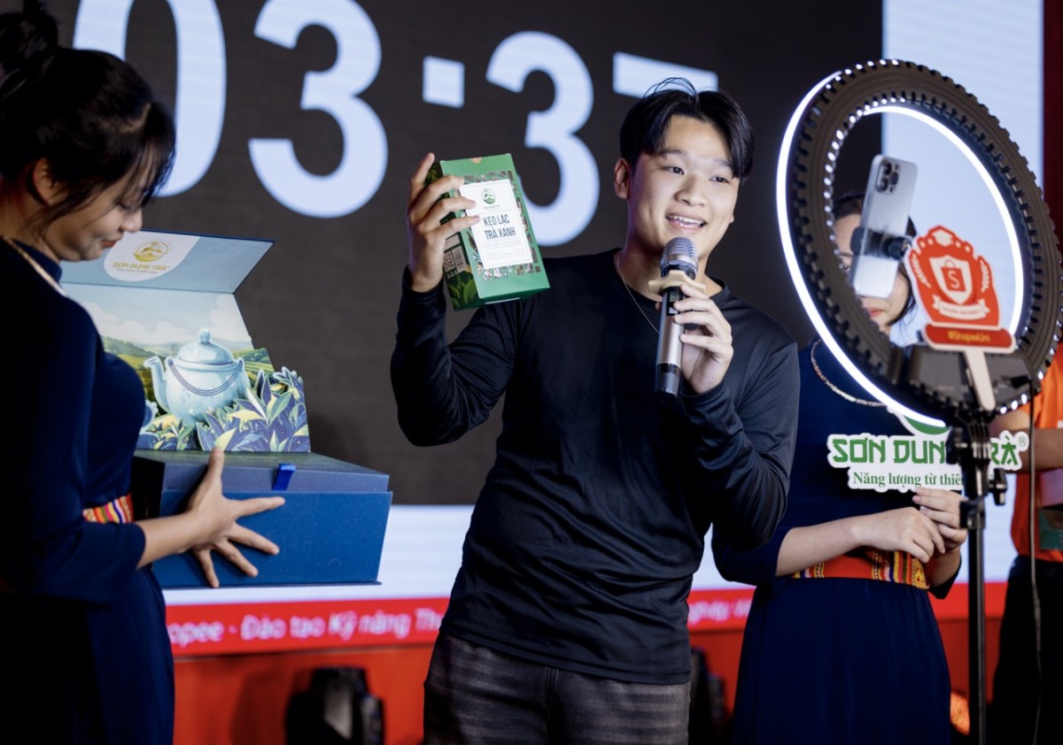 Từ trao đổi với Giám đốc Thương mại Shopee: Xu hướng nào đang thúc đẩy tăng trưởng thương mại điện tử?