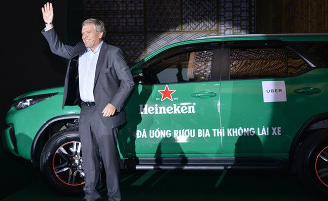 “When You Drive, Never Drink”: Hành trình gần 1 thập kỷ kêu gọi uống có trách nhiệm