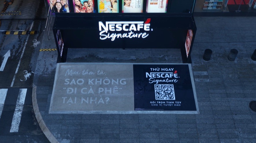 “Sao không đi cà phê tại nhà?”: Cách NESCAFÉ Signature khai thác insight quen thuộc thành chiến dịch sáng tạo khác biệt