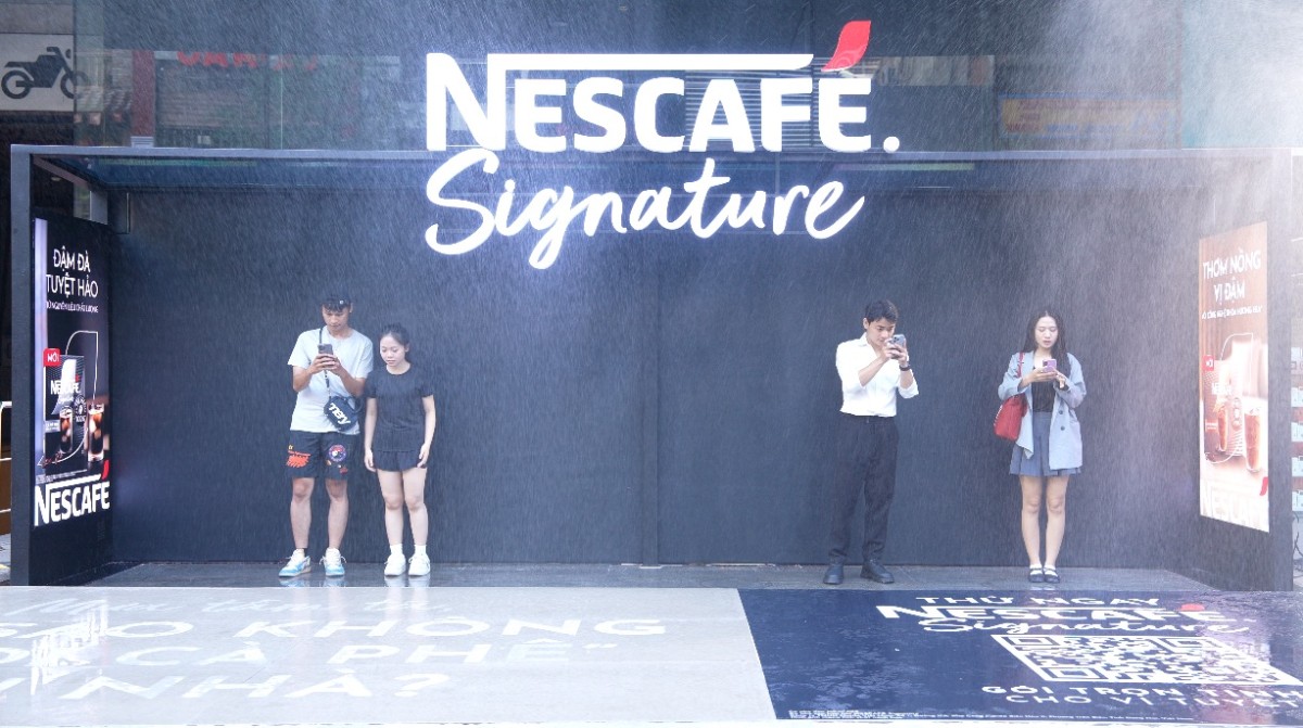 “Sao không đi cà phê tại nhà?”: Cách NESCAFÉ Signature khai thác insight quen thuộc thành chiến dịch sáng tạo khác biệt