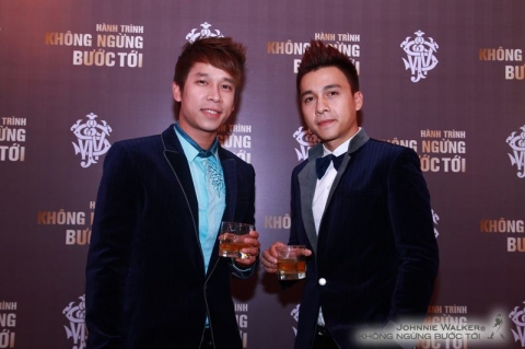 Không ngừng bước tới