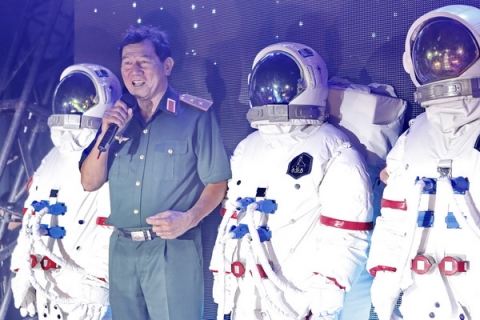 Apollo