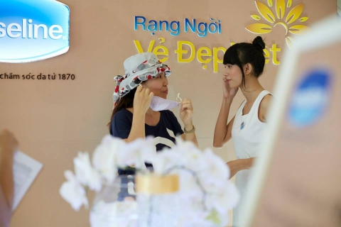Rạng ngời vẻ đẹp Việt