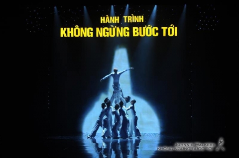 Không ngừng bước tới