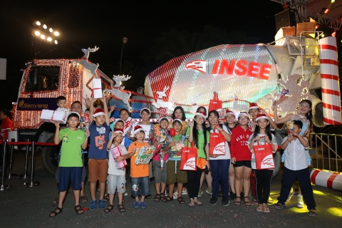 Siêu xe tuần lộc INSEE