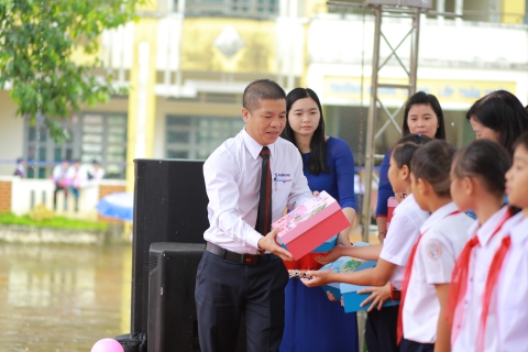 Cùng Điểm 10 - Vui tựu trường, Sẵn sàng học tốt