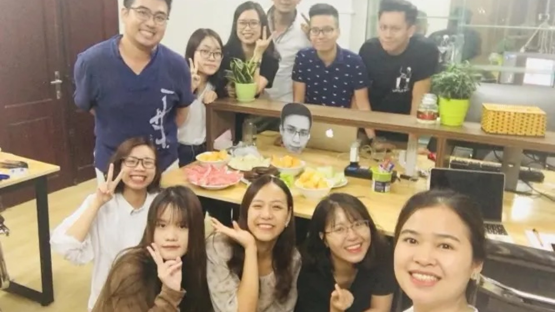 Kim Chỉ Agency