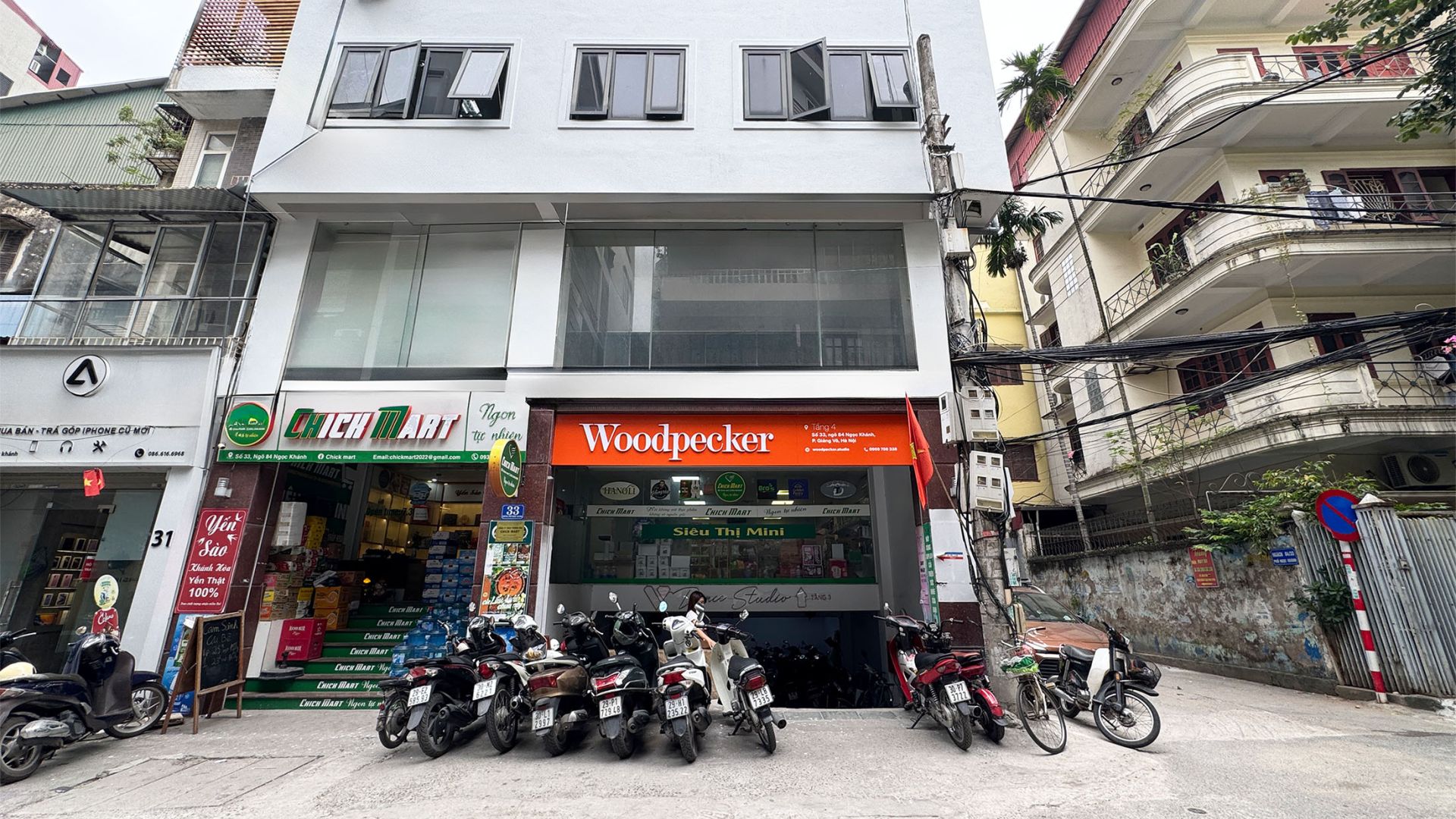 The Woodpecker Studio