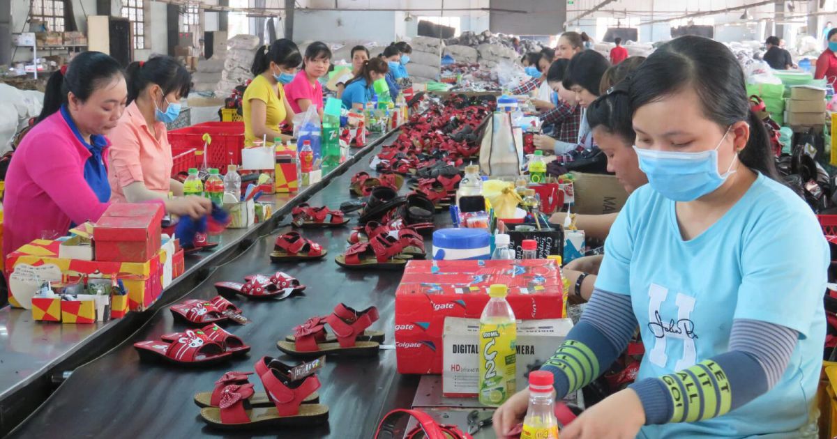 Doanh nghiệp giải bài toán “khủng hoảng thị trường”