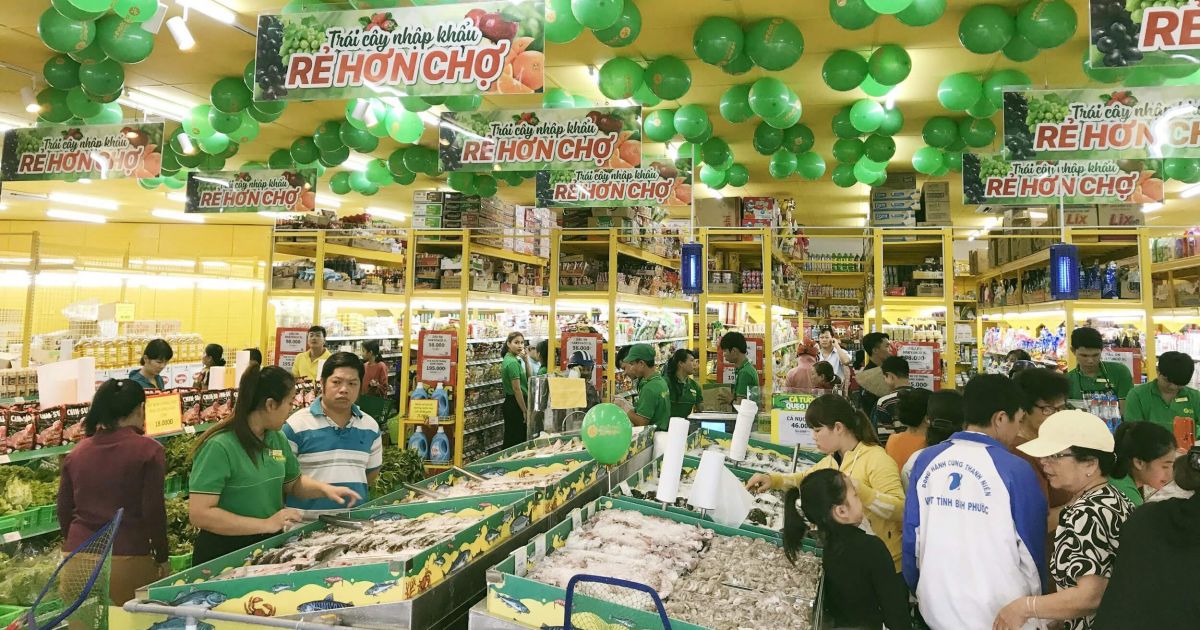 Nhờ không bỏ trứng vào một giỏ, Thế Giới Di Động đã vượt qua giai đoạn khó khăn đầu năm 2020