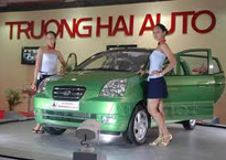 Thị trường ô tô Việt Nam: Thay bánh giữa đường