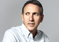 Howard Schultz: Doanh nhân của năm 2011