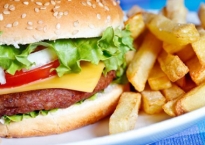 Chiến tranh fastfood bùng nổ tại Việt Nam