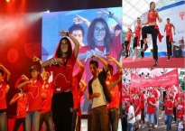 Cùng nhảy zumba với “Dance with Coca-Cola”