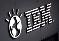 IBM loạng choạng