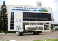 Vinamilk - Câu chuyện từ 2 siêu nhà máy