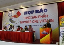 Họp báo ra mắt sản phẩm mới Number One Vitamin