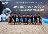 Ứng viên phi hành gia lặn biển sâu 6m