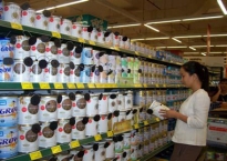 Những đại gia sữa nội lý giải vì sao sữa ngoại đắt