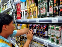 Bia ngoại giá cao mấy cũng mua