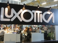Luxottica – Khôn của cáo, oai của hùm