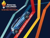 Màn Flash Mob – tiếng còi xuất phát cho cuộc đua Marketing Challengers 2014