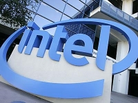 Ông chủ Intel thách thức chip di động