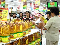 Thị trường dầu ăn: Nước chảy chỗ trũng