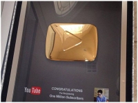 Vlogger 9X trở thành người Việt đầu tiên nhận Youtube Award