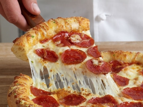 Những chiêu marketing bậc thầy từ chiếc bánh Pizza