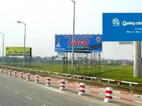 Thủ tục “trói” doanh nghiệp quảng cáo