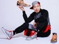 Bị mất thị phần, Adidas tung 5 chiêu phản đòn